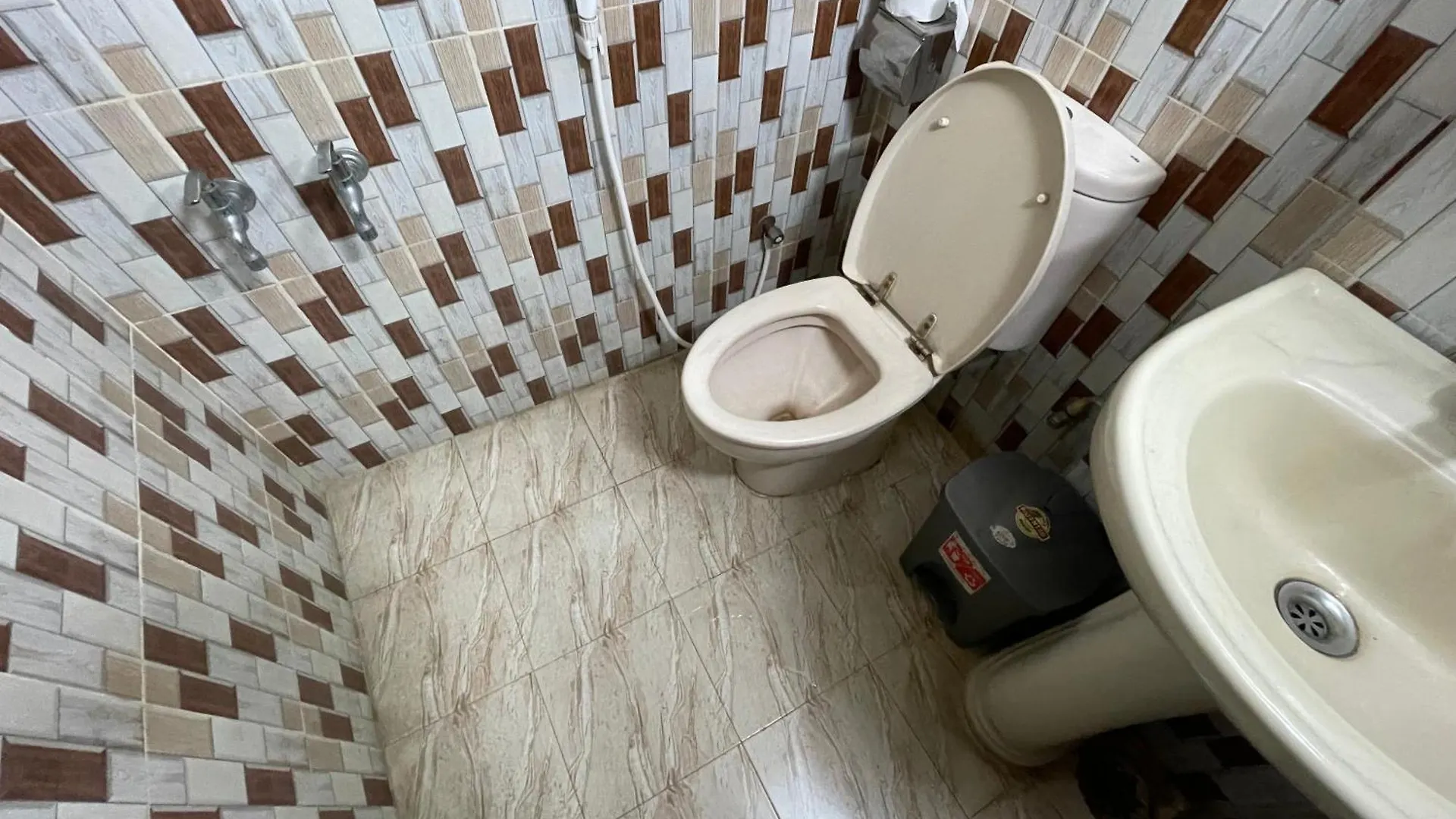 Hotel Rosewood Uttara داكا بنغلاديش